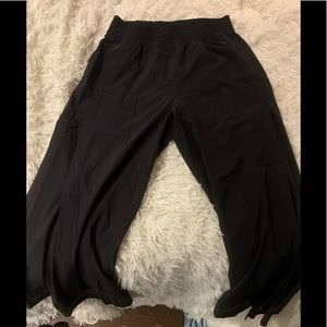 Lululemon Flare Pants, Size 8